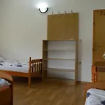 Alojamento de Acomodação e Pequeno-almoço Pansion Modana