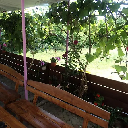 Pansion Modana Bed & Breakfast 3*
