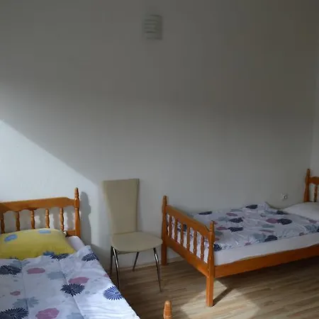 Pansion Modana Oda ve Kahvaltı