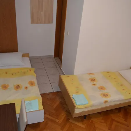 Pansion Modana Bed & Breakfast