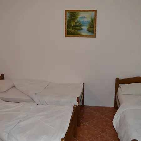 Panzió Pansion Modana