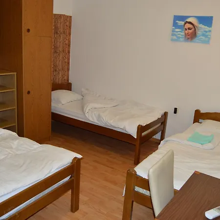 Pansion Modana Bed & Breakfast 3*