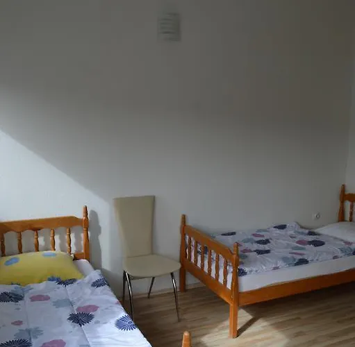 Pansion Modana Bed & Breakfast