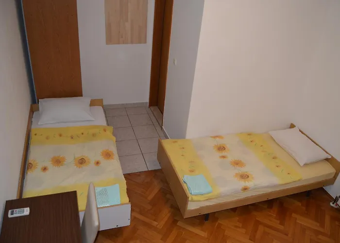 Pansion Modana Bed & Breakfast