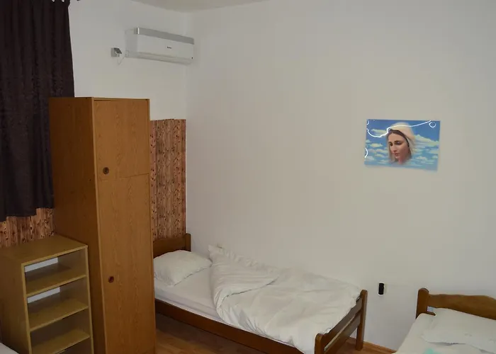 Pansion Modana Bed & Breakfast